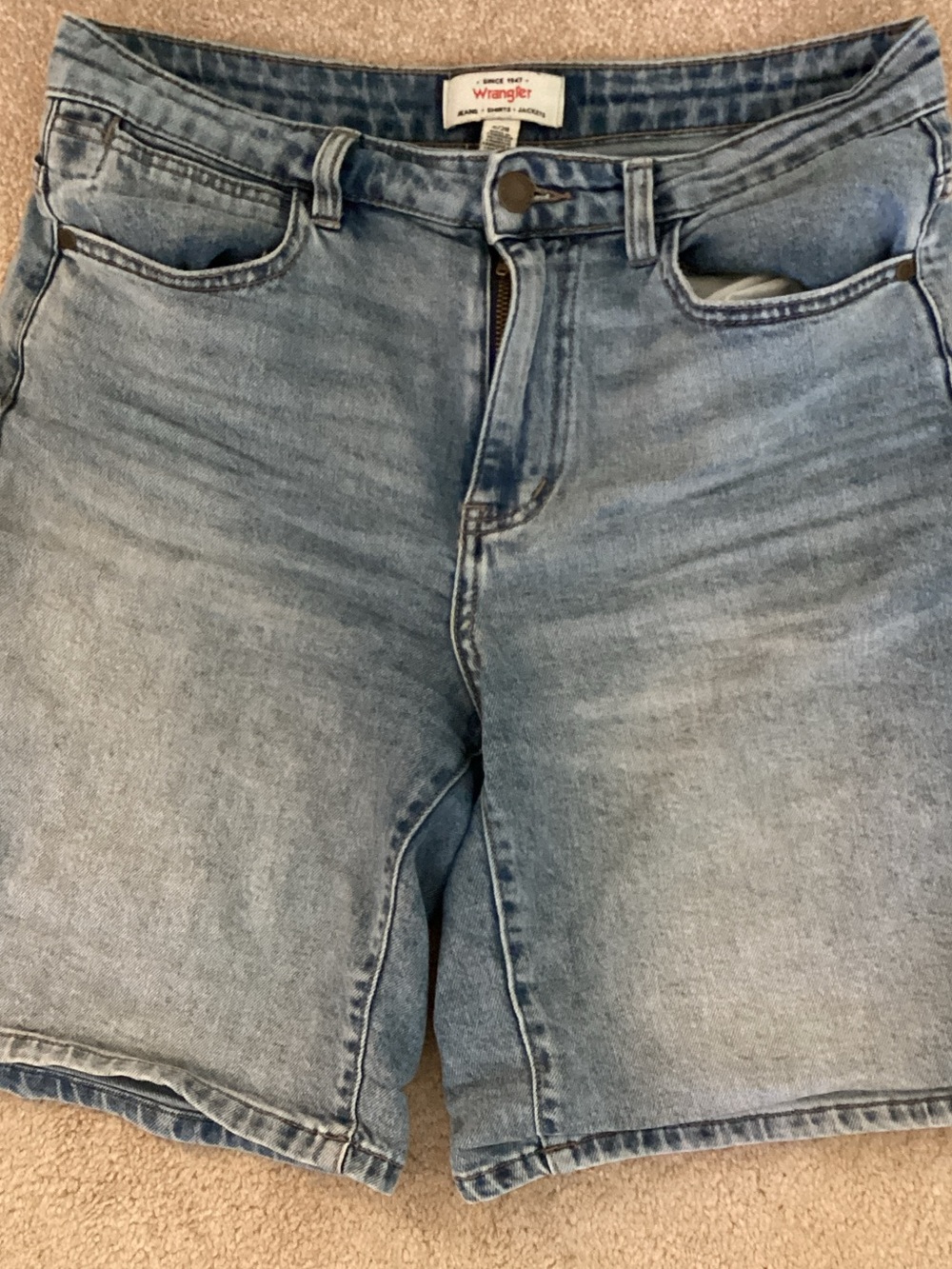 Wrangler Light Wash Men's Denim Shorts